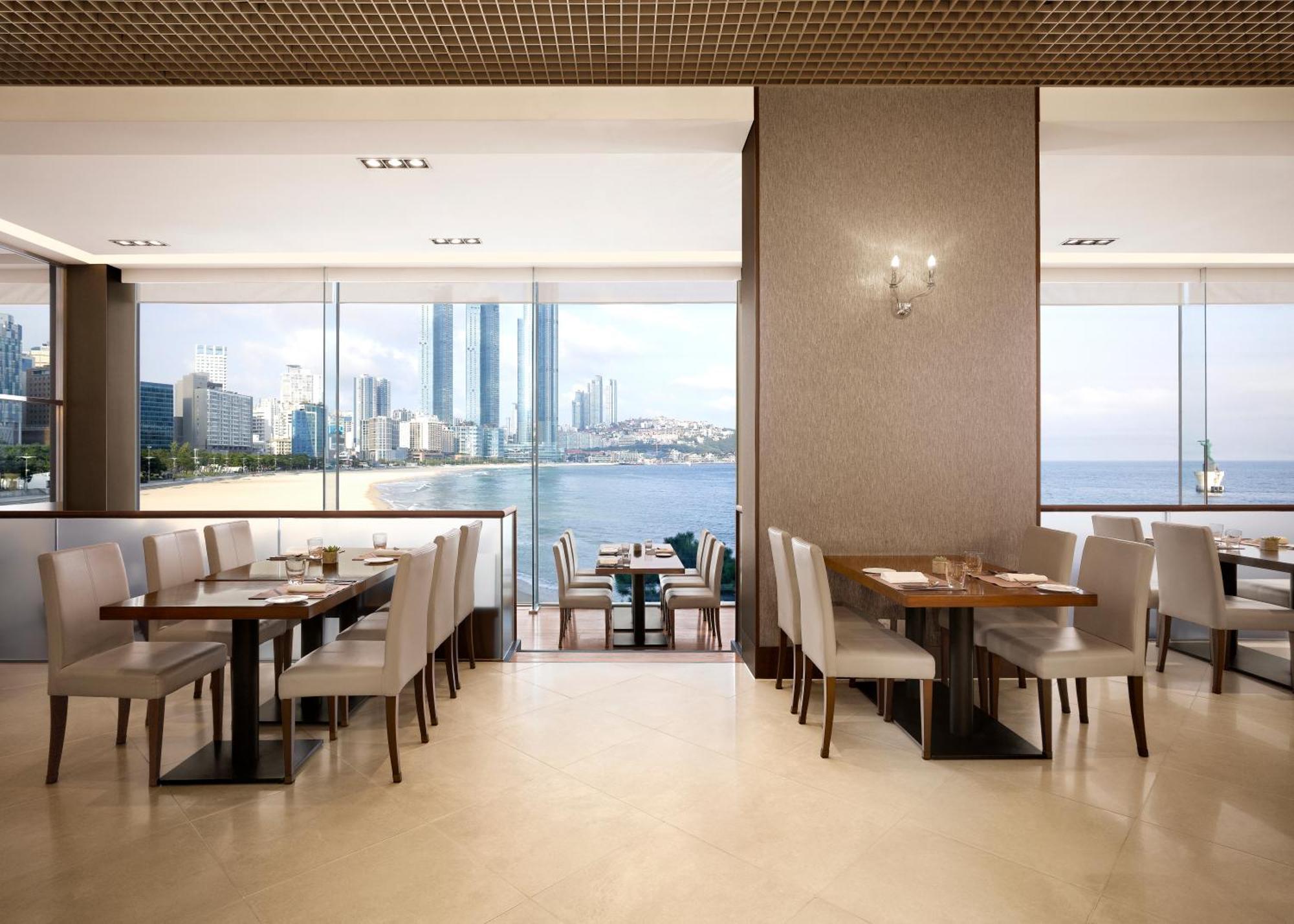 The Westin Josun Ciudad Metropolitana de Busan Exterior foto